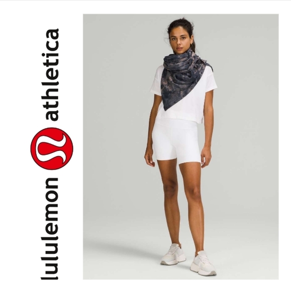 ❣️Lululemon Customizable Snap Scarf Diamond Dye Lunar Rock True Navy - Picture 4 of 15